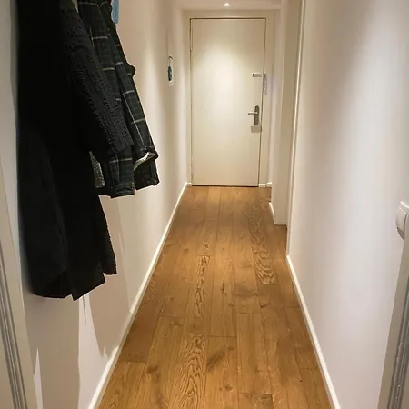 Cozy And Peaceful Apartment, Located Lägenhet *