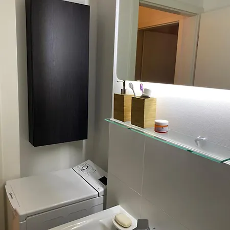 דירה Cozy And Peaceful Apartment, Located